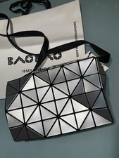 Borsa donna issey usato  Roma