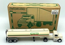 Ertl international semi for sale  Waddell