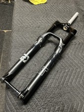 Garfo EXT Extreme Racing Shox ERA V1 MTB 29" 170mm 15x110 Boost Offset 44mm, usado comprar usado Garfo EXT Extreme Racing Shox ERA V1 MTB 29" 170mm 15x110 Boost Offset 44mm, usado comprar usado  Enviando para Brazil