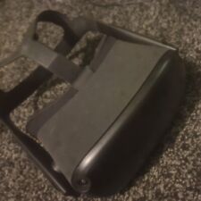 Oculus quest for sale  TAMWORTH