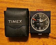 MINI DESPERTADOR VINTAGE TIMEX COM ESTOJO FUNCIONA ALARME PODE PRECISAR DE REPARO comprar usado MINI DESPERTADOR VINTAGE TIMEX COM ESTOJO FUNCIONA ALARME PODE PRECISAR DE REPARO comprar usado  Enviando para Brazil