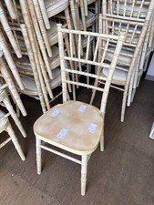 100 chiavari chairs for sale  ROMSEY