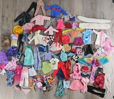 Lote de 100+ piezas de ropa y accesorios de Barbie - Paquete mixto de colección y moderno segunda mano  Embacar hacia Mexico