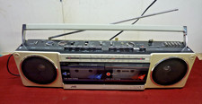 Vintage 90s boombox d'occasion  Village-Neuf