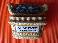 Panier vendanges publicitaire d'occasion  Pougues-les-Eaux