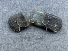 Boîte lunettes poilu d'occasion  Aire-sur-la-Lys