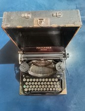 Teclado cirílico Mercedes Prima.  Máquina de escrever vintage com estojo. Funcionando, usado comprar usado  Enviando para Brazil