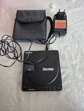 Walkman sony d90 d'occasion  La Ville-aux-Clercs