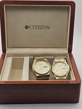 Lote de relógios Citizen 2 peças. Funcionando com caixa de exibição comprar usado  Enviando para Brazil