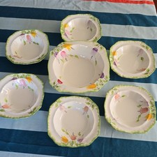 Lge serving bowl for sale  LEEK
