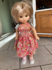 Poupee famosa sally d'occasion Poupee famosa sally d'occasion  Levens