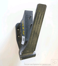 A4513000604 pedale accelerator usato  Italia