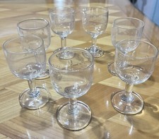 Lot anciens verres d'occasion Lot anciens verres d'occasion  Pithiviers