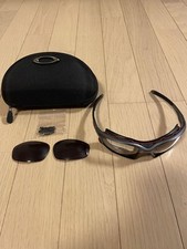Giacca oakley spaccata usato  Spedire a Italy