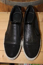 Scarpa sneaker ovye usato  Sormano