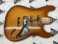 Corpo de guitarra elétrica 2022 Fender EUA American Stratocaster Sunburst comprar usado  Enviando para Brazil