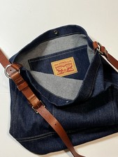 Levi unisex crossbody for sale  Pasadena