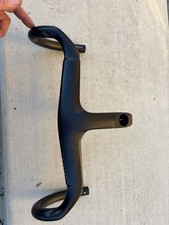 Guidão Trek Madone SLR7 Gen 7, comprimento da haste 110M, barra 42mm e 38mm no câmbio, usado comprar usado Guidão Trek Madone SLR7 Gen 7, comprimento da haste 110M, barra 42mm e 38mm no câmbio, usado comprar usado  Enviando para Brazil