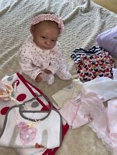 Baby reborn violetta d'occasion  Expédié en Belgium