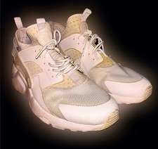Nike air huarache for sale  Springfield