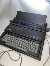Macchina scrivere elettronica usato  Mandello del Lario