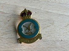Insigne broche armee d'occasion  Châtillon-le-Duc