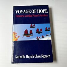 Narrativas femininas australianas vietnamitas Voyage of Hope por N Huynh Chau Nguyen comprar usado  Enviando para Brazil