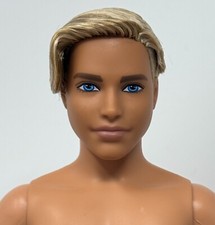 @BarbieStyle #6 Resort de Luxo Feito para Mover Boneca Ken Nu Cabelo Loiro Olhos Azuis comprar usado  Enviando para Brazil
