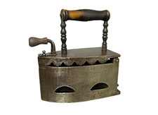 Ancien fer braise. d'occasion  Charly-sur-Marne