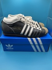 Scarpe uomo sportive usato  Italia