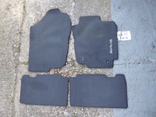 Genuine toyota rav for sale  HORLEY