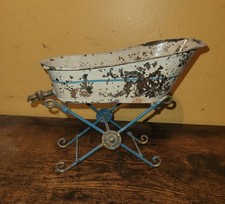banheira antiga de boneca de estanho com suporte 6x5 polegadas comprar usado  Enviando para Brazil