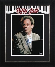 Foto autêntica assinada por Billy Joel 11x14 emoldurada vertical piano homem BAS #BT67703 comprar usado Foto autêntica assinada por Billy Joel 11x14 emoldurada vertical piano homem BAS #BT67703 comprar usado  Enviando para Brazil