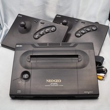 Sistema de console SNK NEO GEO AES NEO-0 UNIBIOS 2 controles testados funcionando comprar usado Sistema de console SNK NEO GEO AES NEO-0 UNIBIOS 2 controles testados funcionando comprar usado  Enviando para Brazil