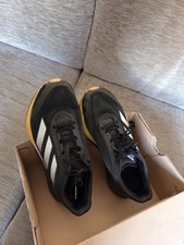 Scarpe atletica adidas usato  Magenta