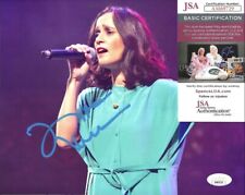 JULIETA VENEGAS SIGNED 8X10 PHOTO + JSA COA comprar usado  Enviando para Brazil