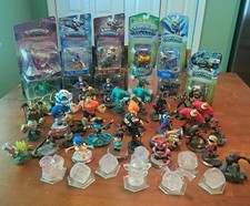 Massive skylanders lot for sale  Charleston