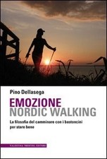 Emozione nordic walking. usato  Italia