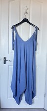 Jumpsuit sole size for sale Jumpsuit sole size for sale  LONDON