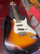 Chitarra elettrica stile usato  Isolabona