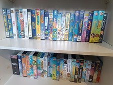 Videocassette cartoni animati usato  Ponte di Piave