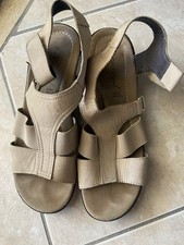 Sandali donna beige usato  Roma