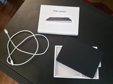 Apple Magic Trackpad (Preto, USB‐C) Multi-Touch – Modelo A3120 comprar usado  Enviando para Brazil