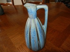 Pichet vase soliflore d'occasion Pichet vase soliflore d'occasion  Lezoux