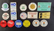 Lote de etiquetas e botões vintage Press Pass PGA tênis de golfe futebol anos 1970-1980 raro! comprar usado  Enviando para Brazil