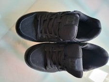Scarpe skate nero usato  Torino