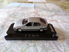 Renault grey sedan d'occasion  Expédié en Belgium