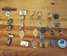 Vintage lot pins for sale  Pontiac