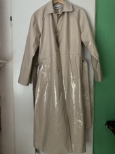 Cappotto laccato beige usato  Spedire a Italy