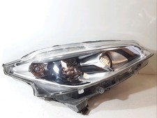 Phare peugeot 208 d'occasion  Saint-Gildas-des-Bois